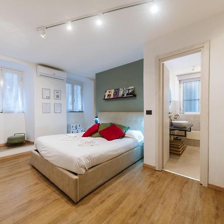 Giano Host - Capro Appartement Genua Buitenkant foto